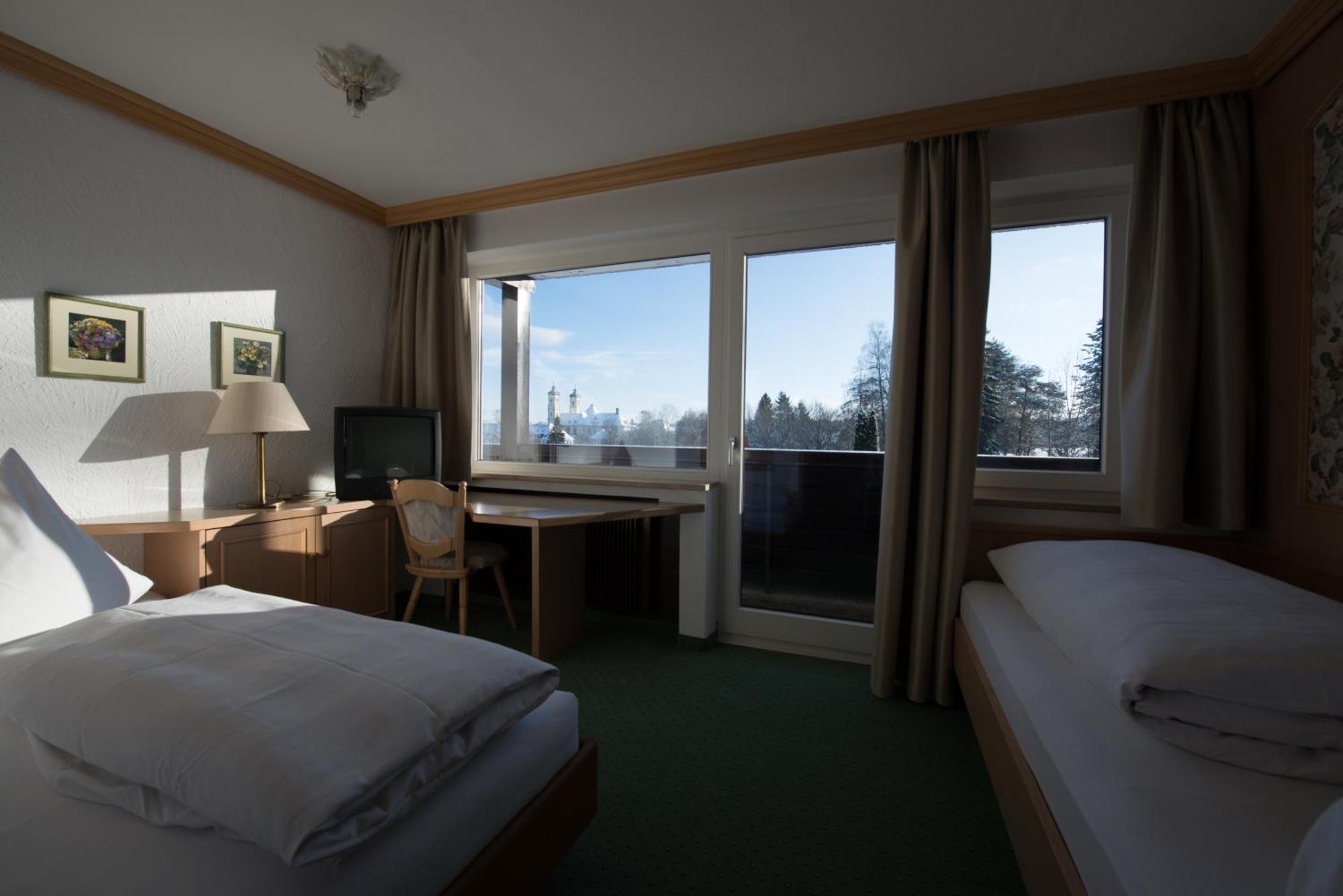 Hotel St. Ulrich Garni Ottobeuren Szoba fotó